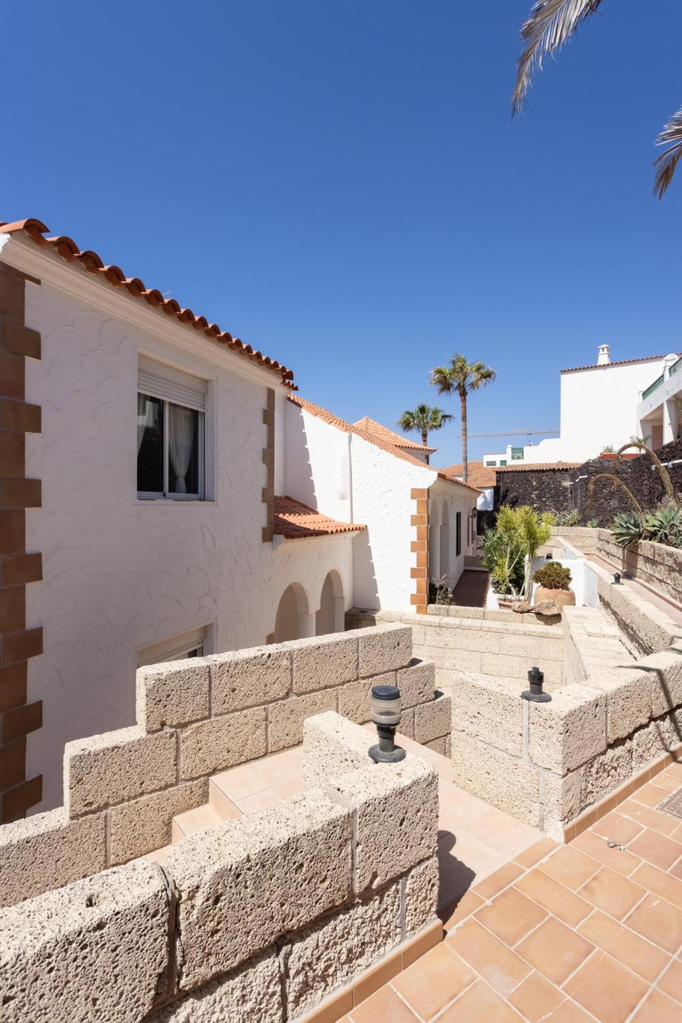 Casa Naranja - Heated Pool - Bbq - Terrace - Free Wifi - Child & Pet-Friendly - 3 Bedrooms - 6 People Porís de Abona Exterior foto